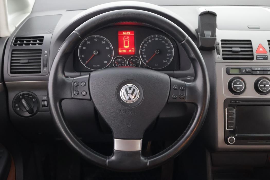 VOLKSWAGEN Touran 2007
