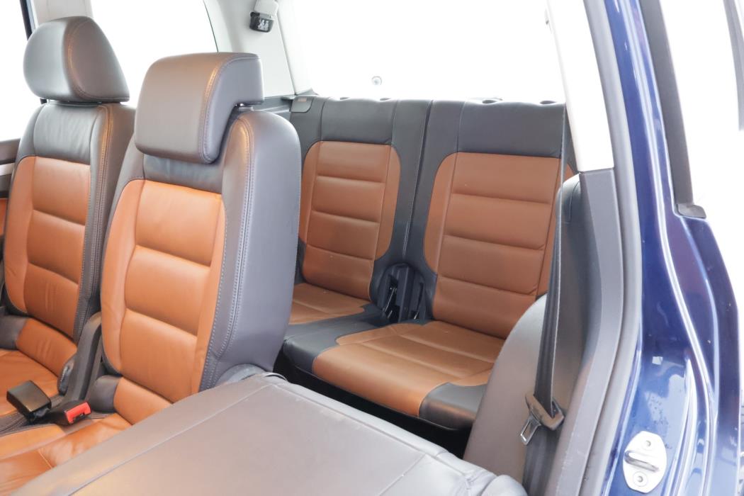 VOLKSWAGEN Touran 2007