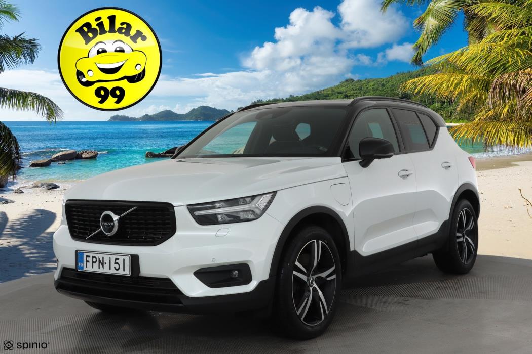 VOLVO XC40 2020