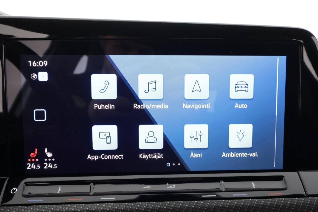 VOLKSWAGEN Golf 2021