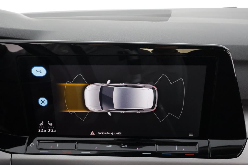 VOLKSWAGEN Golf 2021