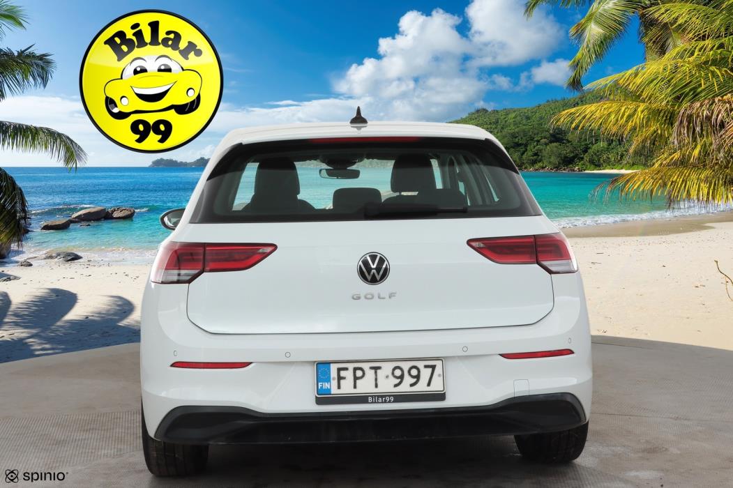 VOLKSWAGEN Golf 2021