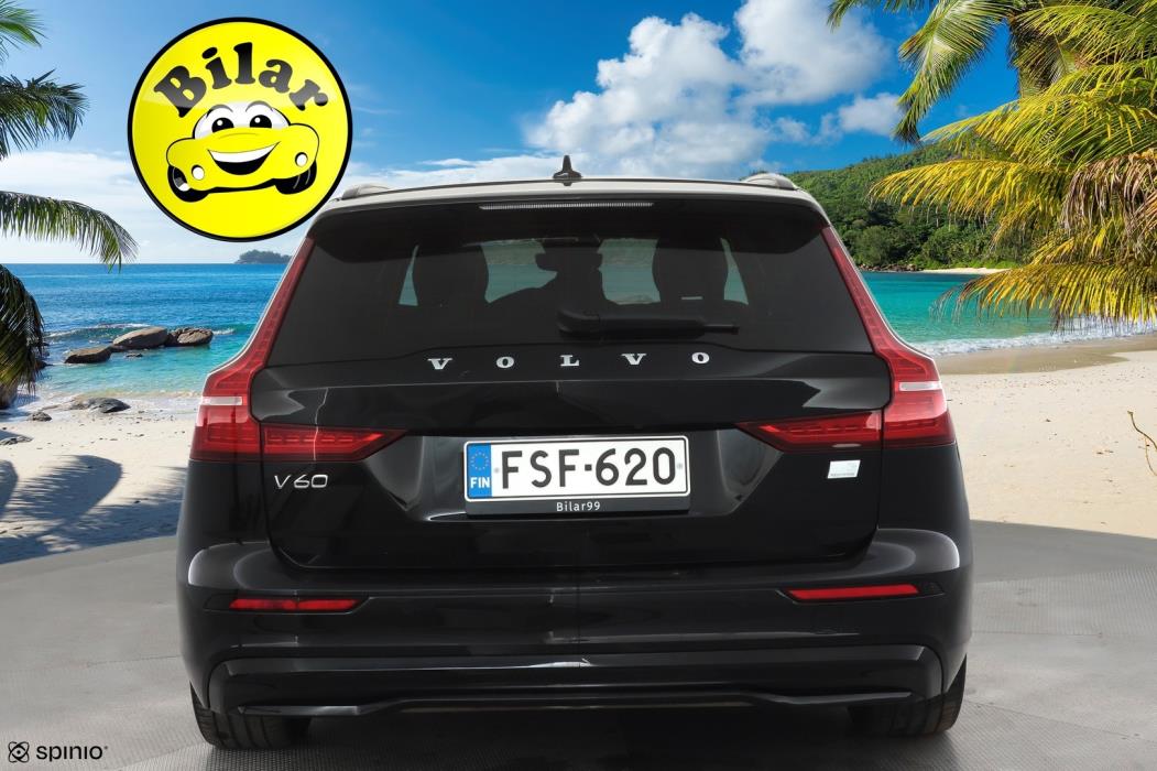 VOLVO V60 2023