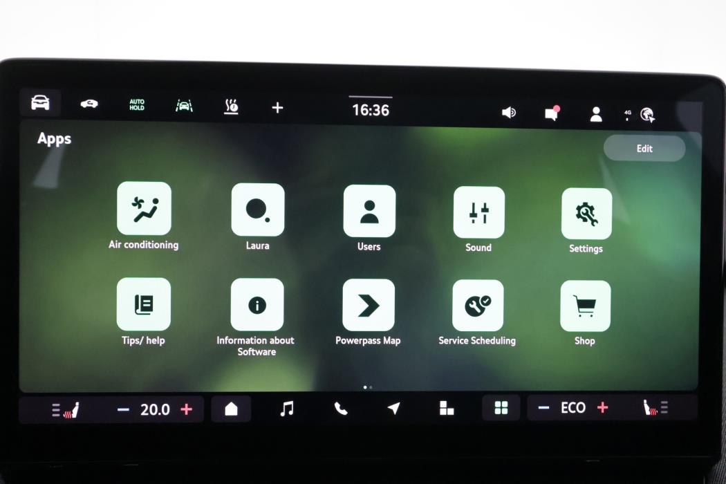 SKODA Enyaq 2024