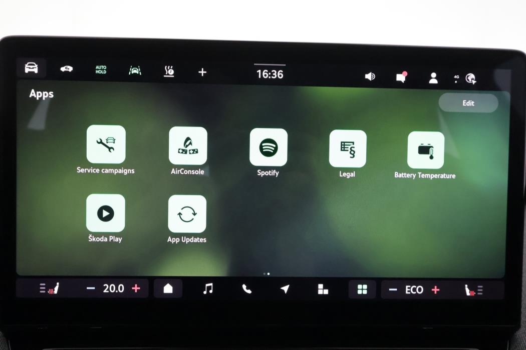SKODA Enyaq 2024