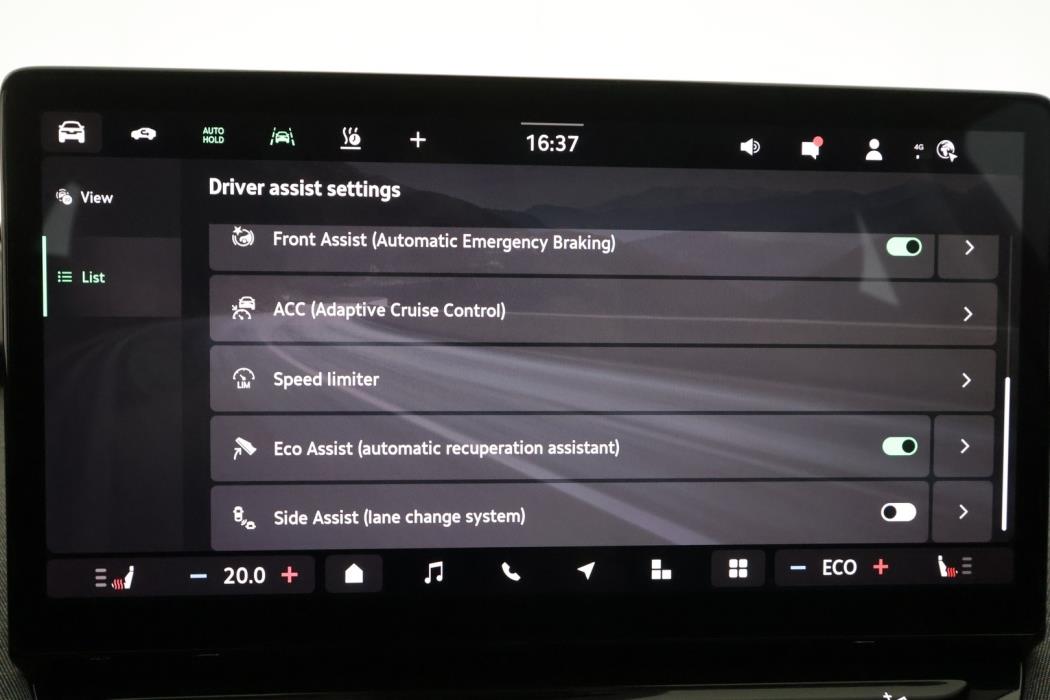 SKODA Enyaq 2024