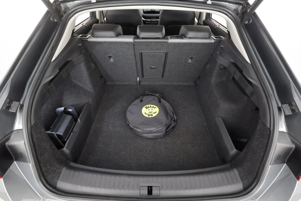 SKODA Enyaq 2024