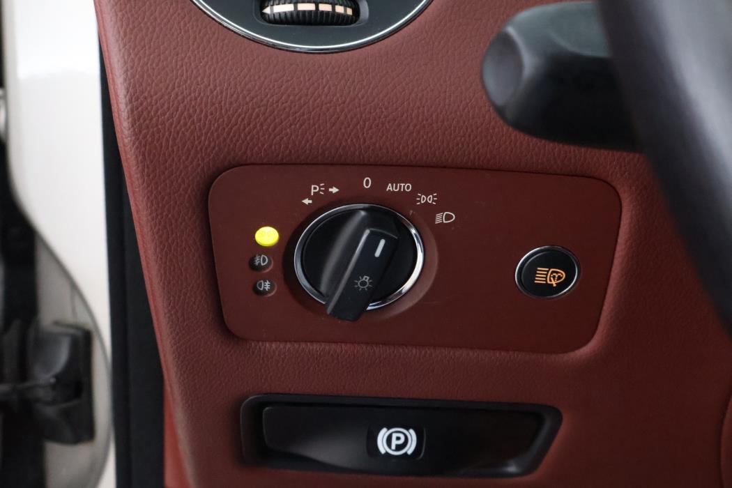 MERCEDES-BENZ CLS 2005