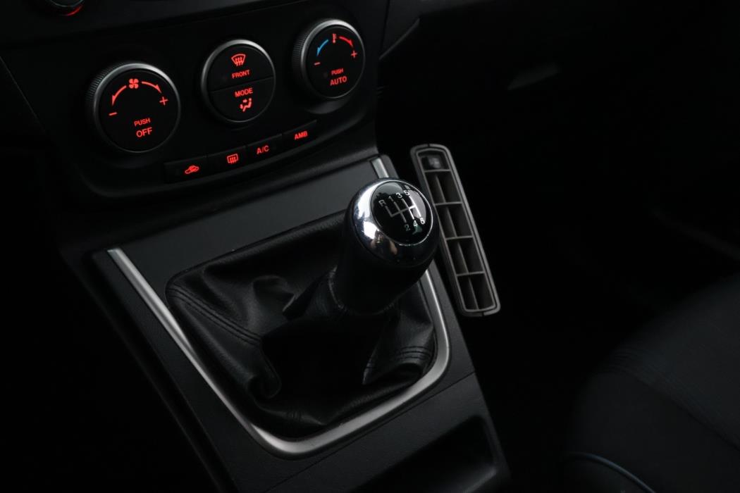 MAZDA 5 2013
