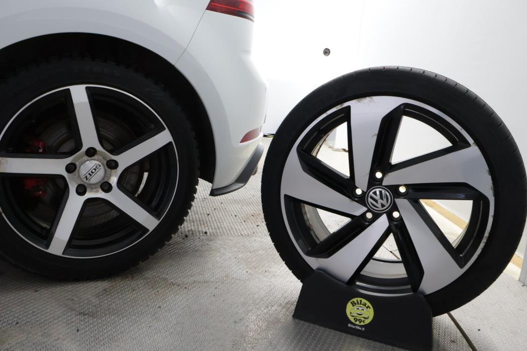 VOLKSWAGEN Phaeton 2003