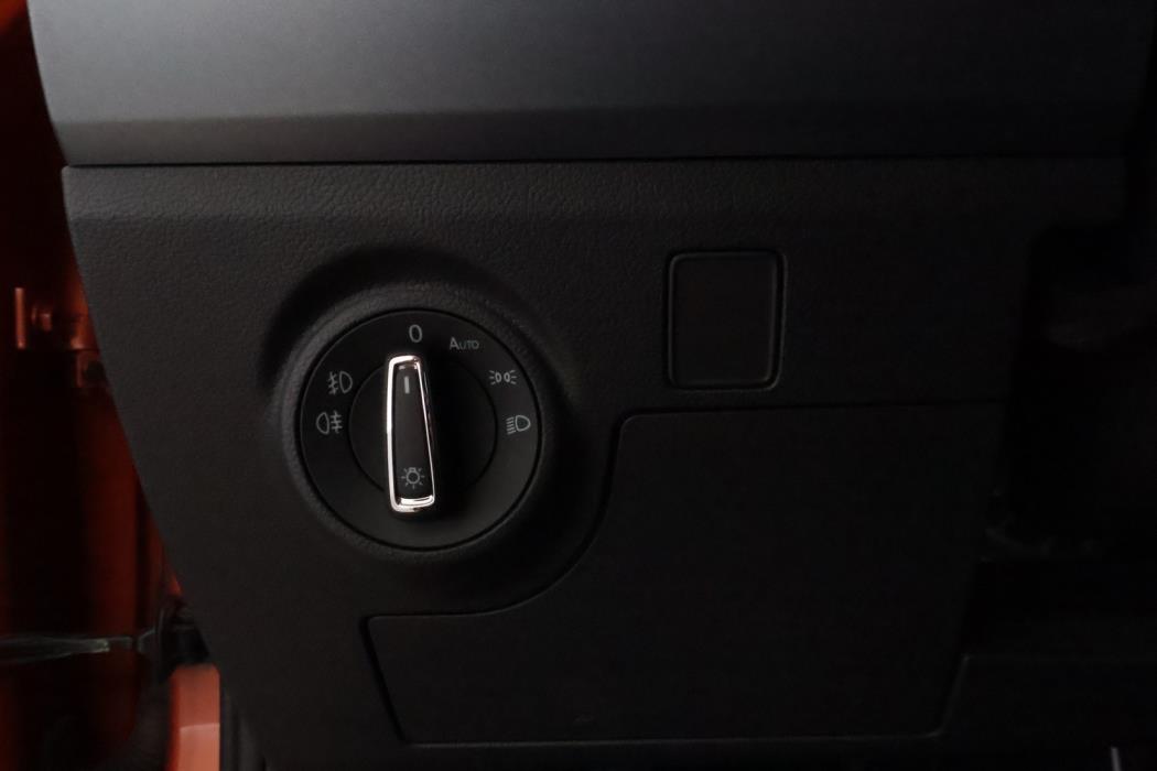 VOLKSWAGEN Phaeton 2003