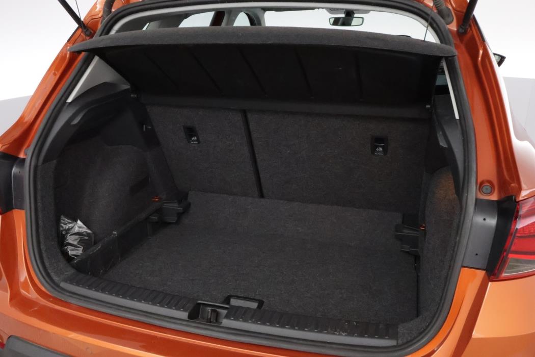 VOLKSWAGEN Phaeton 2003