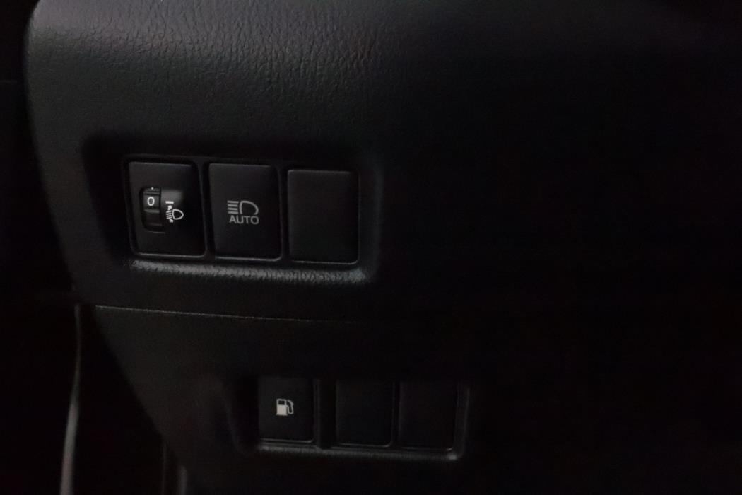 VOLKSWAGEN Phaeton 2003