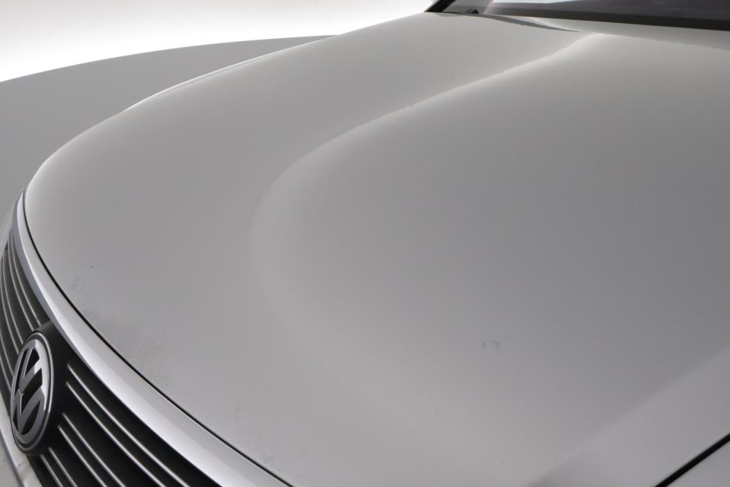 VOLKSWAGEN Phaeton 2003