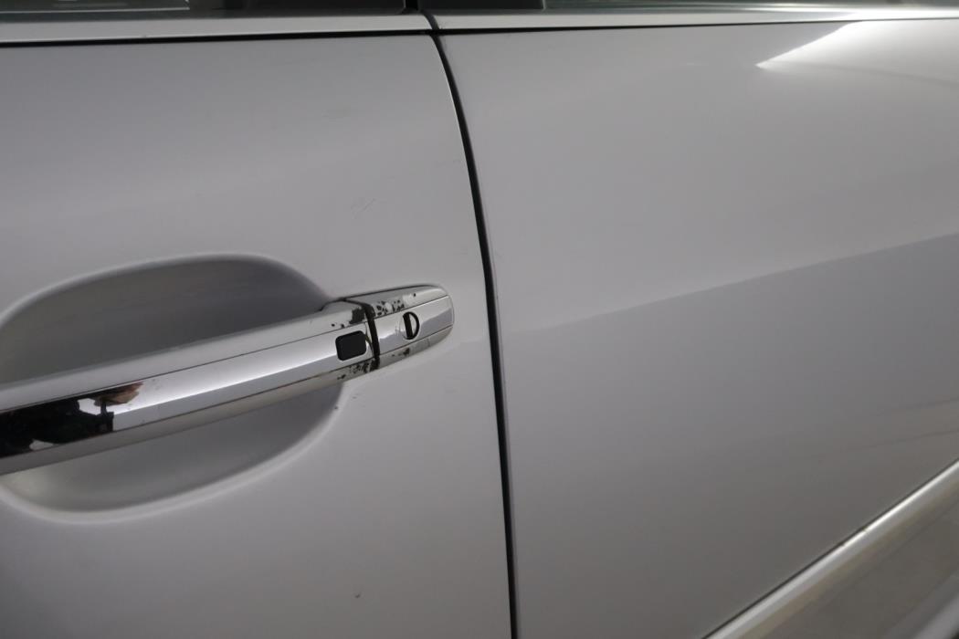 VOLKSWAGEN Phaeton 2003