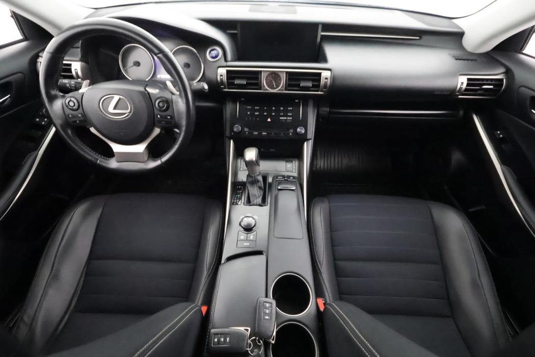LEXUS IS 2014