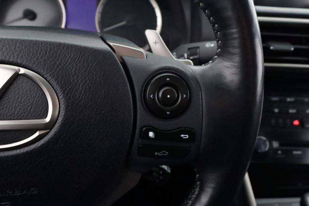 LEXUS IS 2014