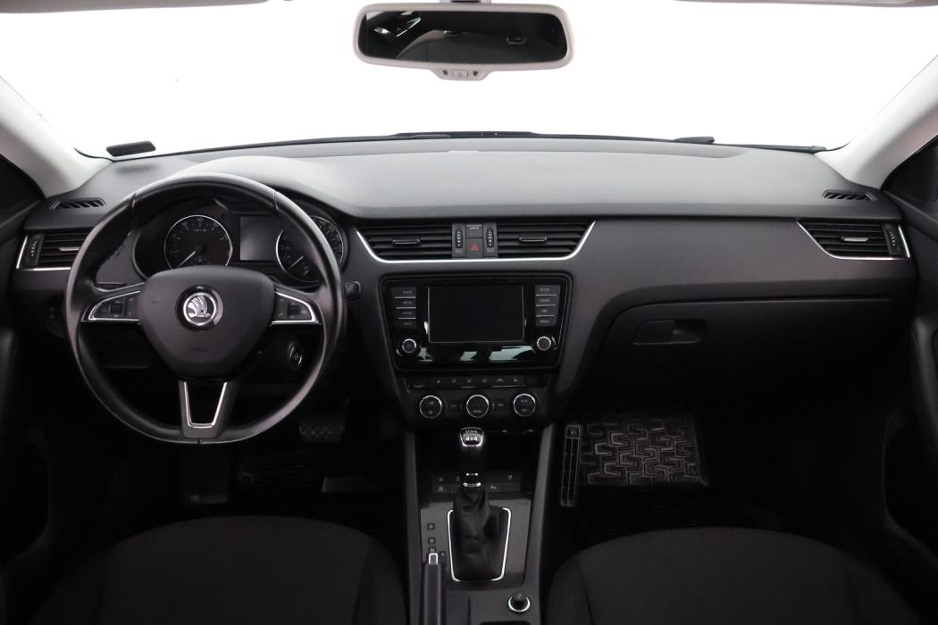 SKODA Octavia 2016