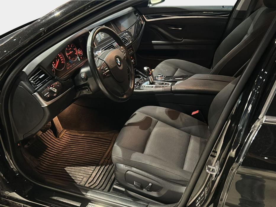 BMW 520 2016