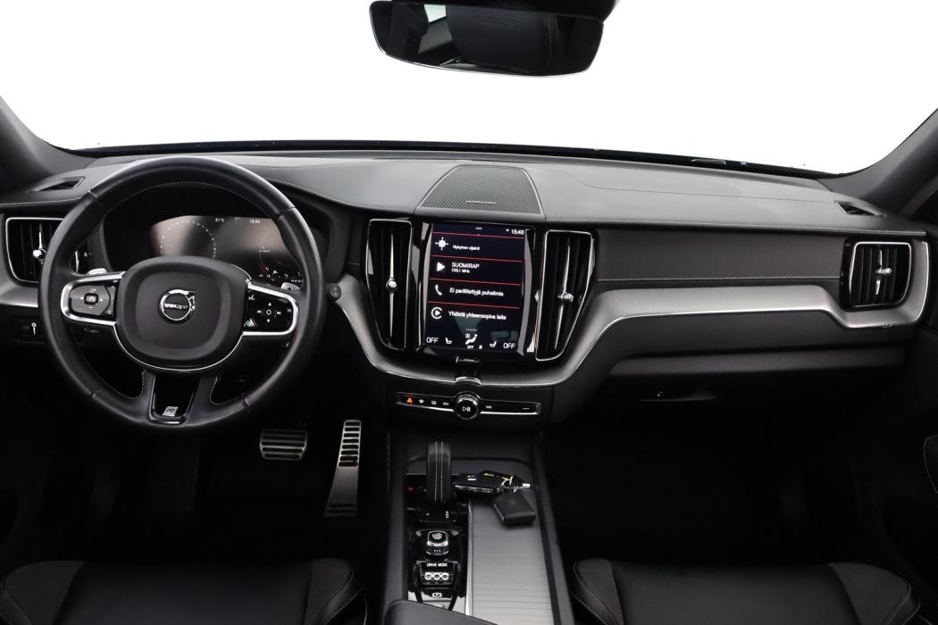 VOLVO XC60 2020