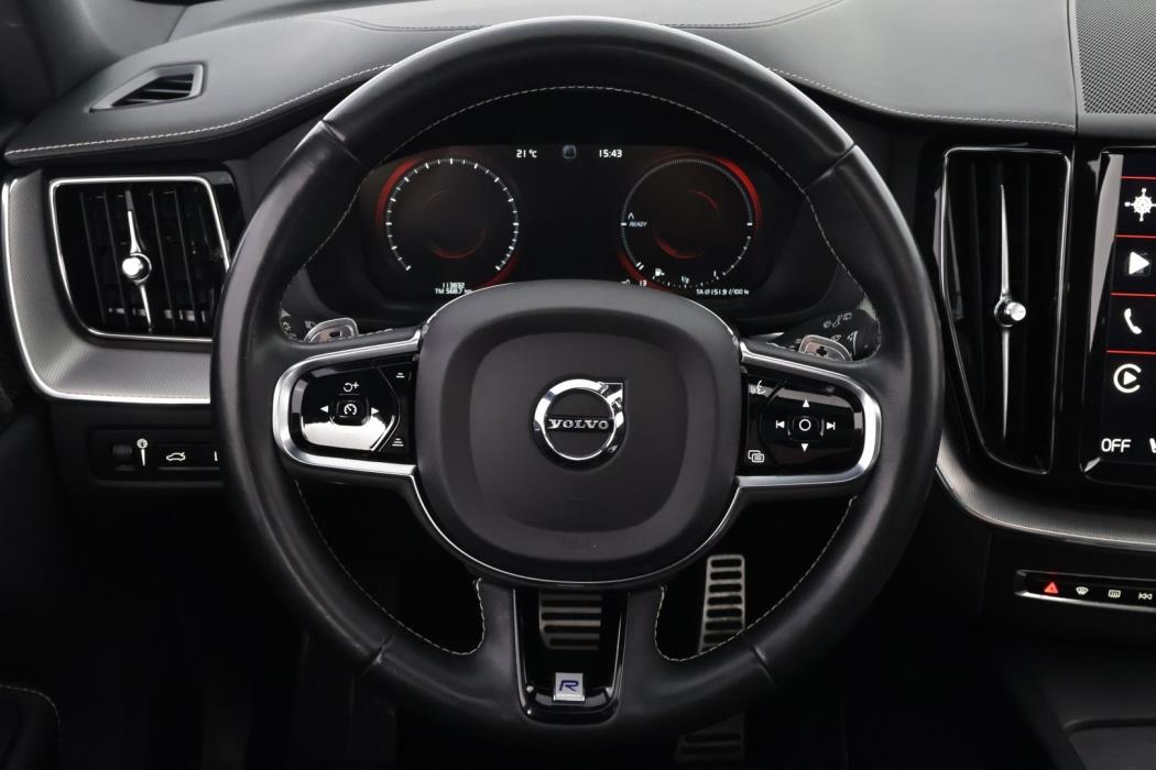 VOLVO XC60 2020