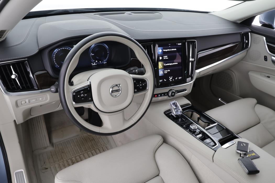 VOLVO S90 2020