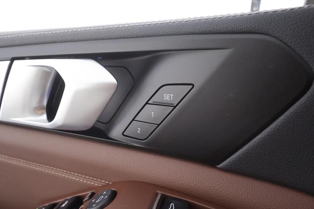 BMW X5 2021