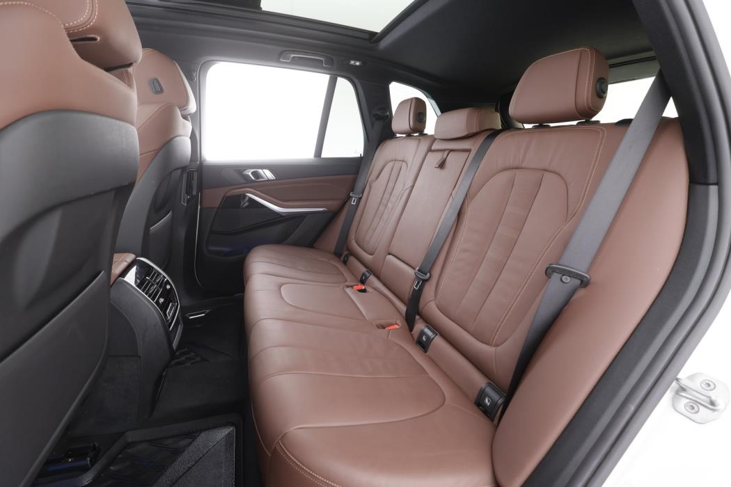 BMW X5 2021
