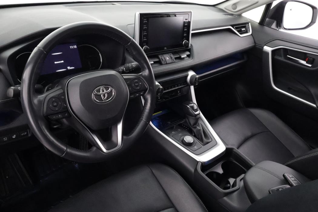 TOYOTA RAV4 2021