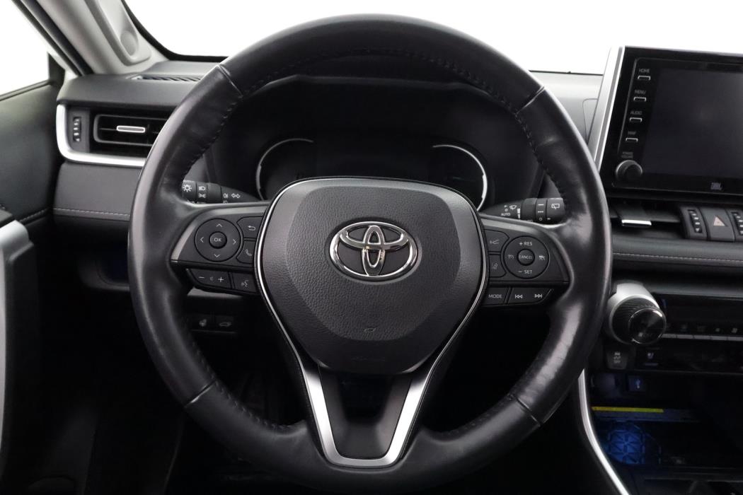 TOYOTA RAV4 2021