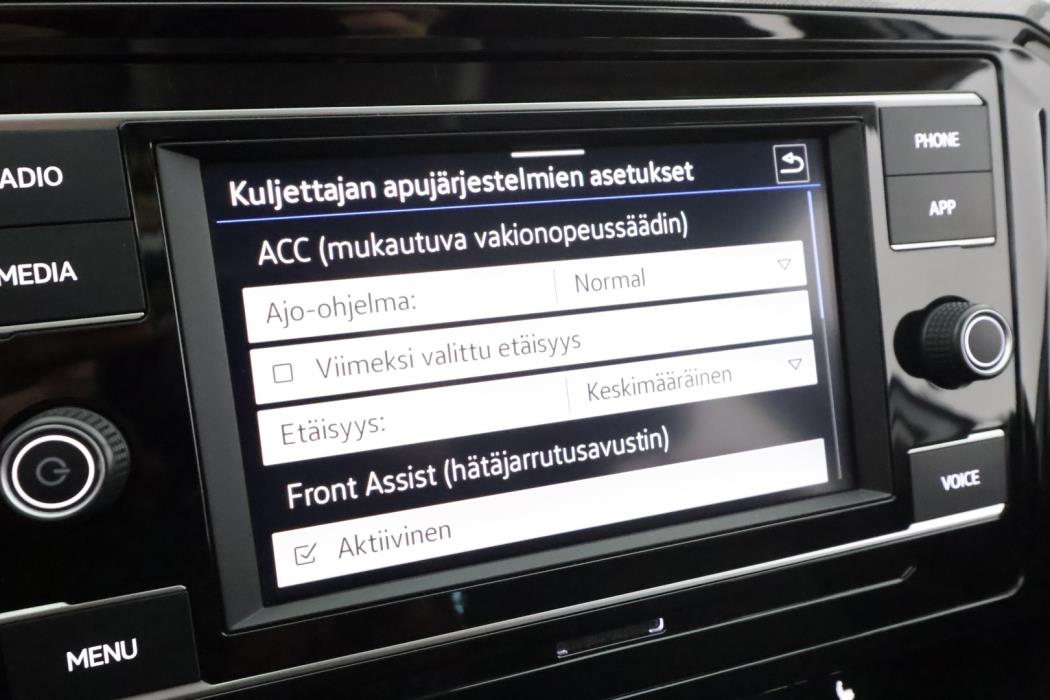 VOLKSWAGEN Passat 2021