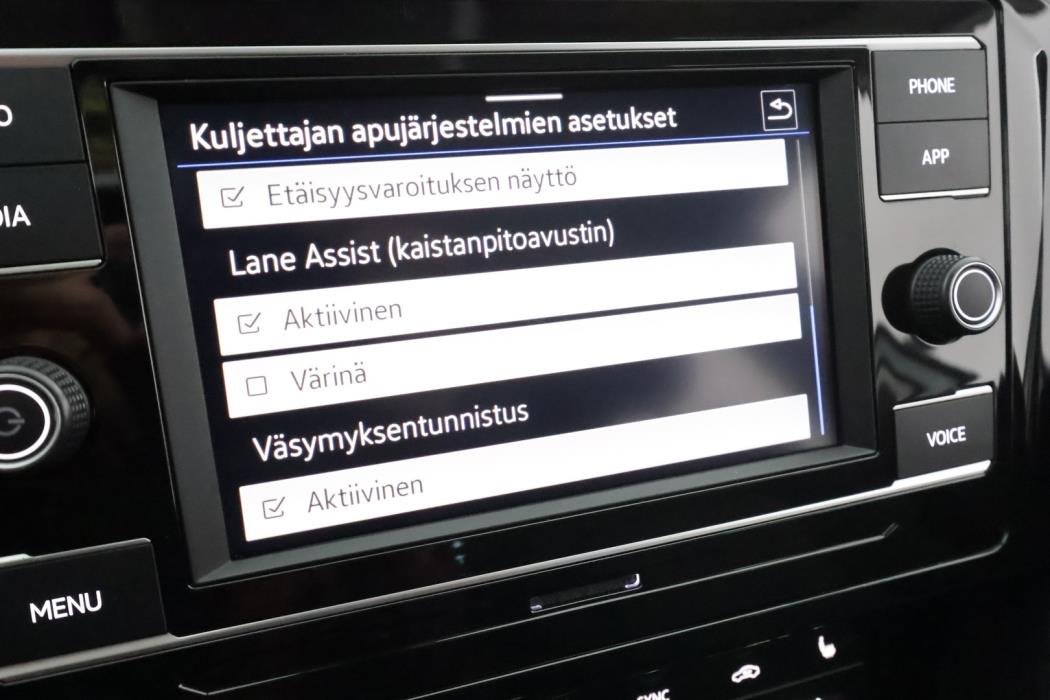 VOLKSWAGEN Passat 2021