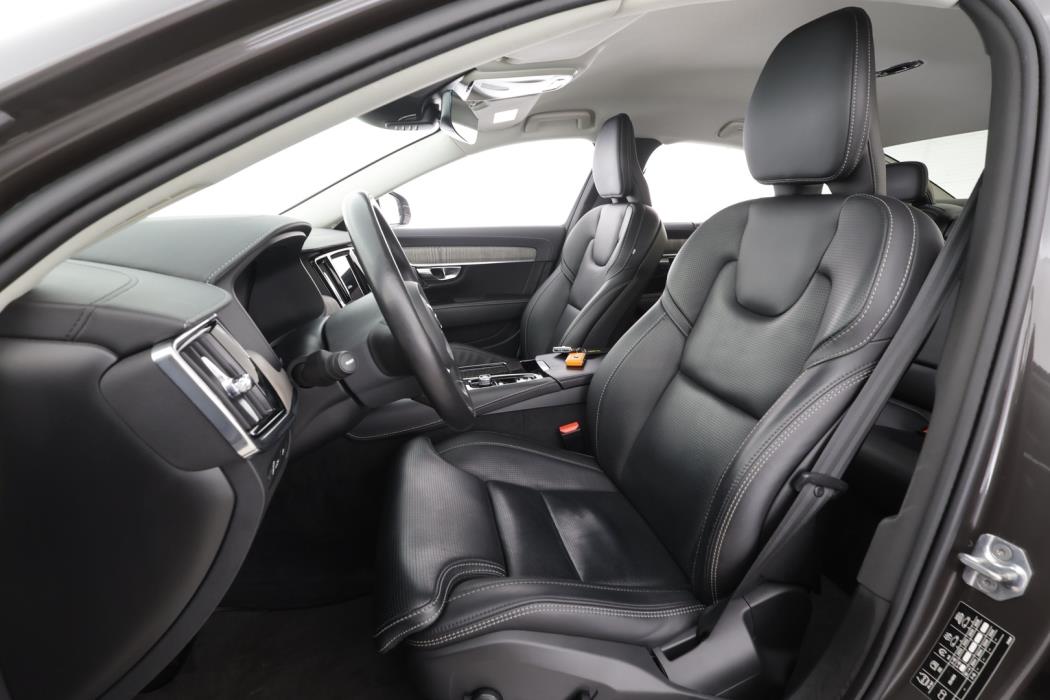 VOLVO S90 2021