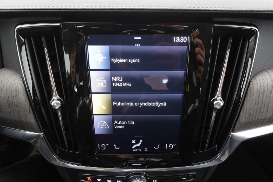 VOLVO S90 2021