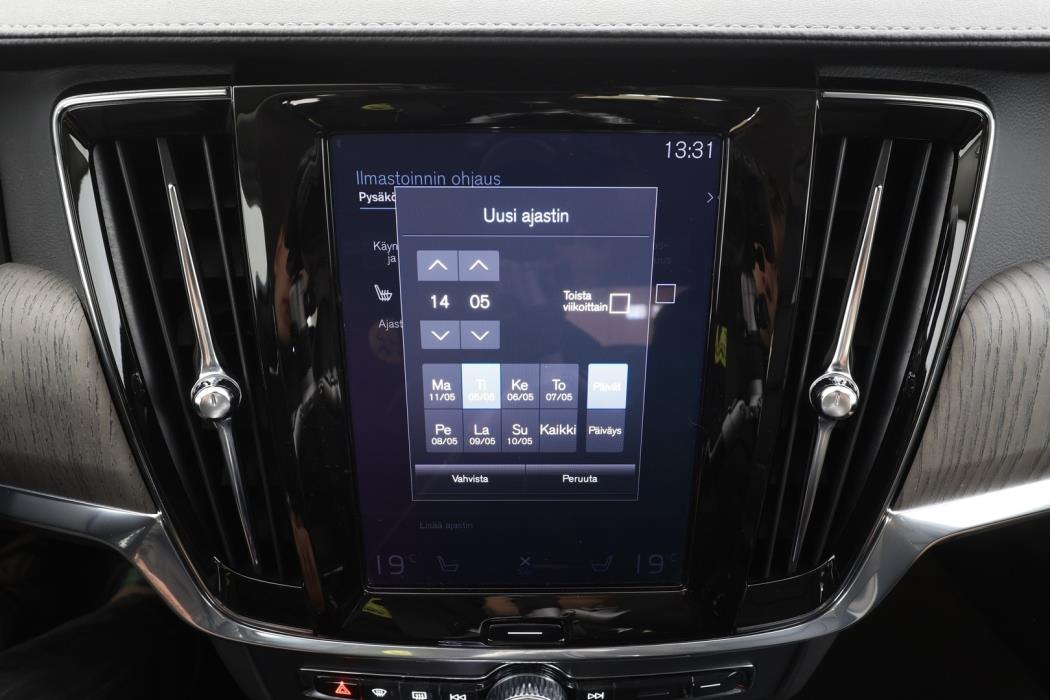 VOLVO S90 2021