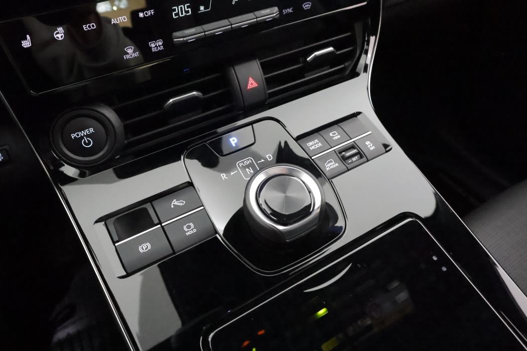 SUBARU Solterra 2023