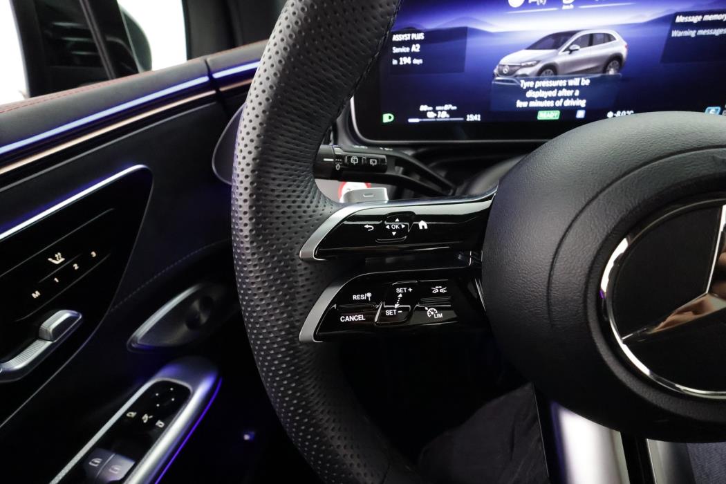 MERCEDES-BENZ EQE SUV 2023