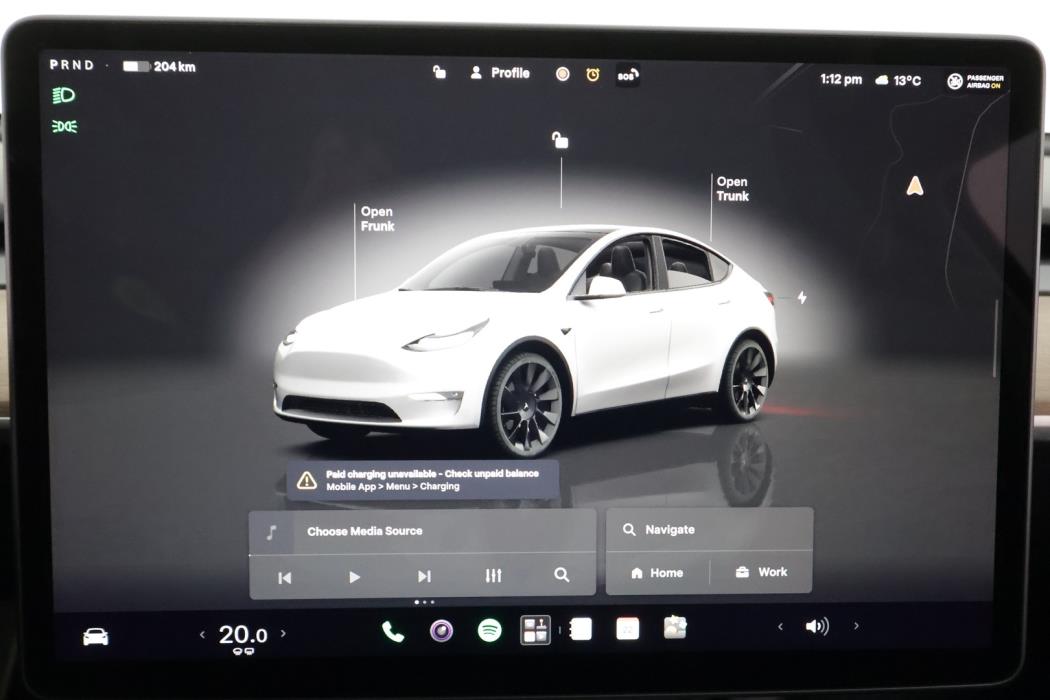 TESLA Model Y 2023