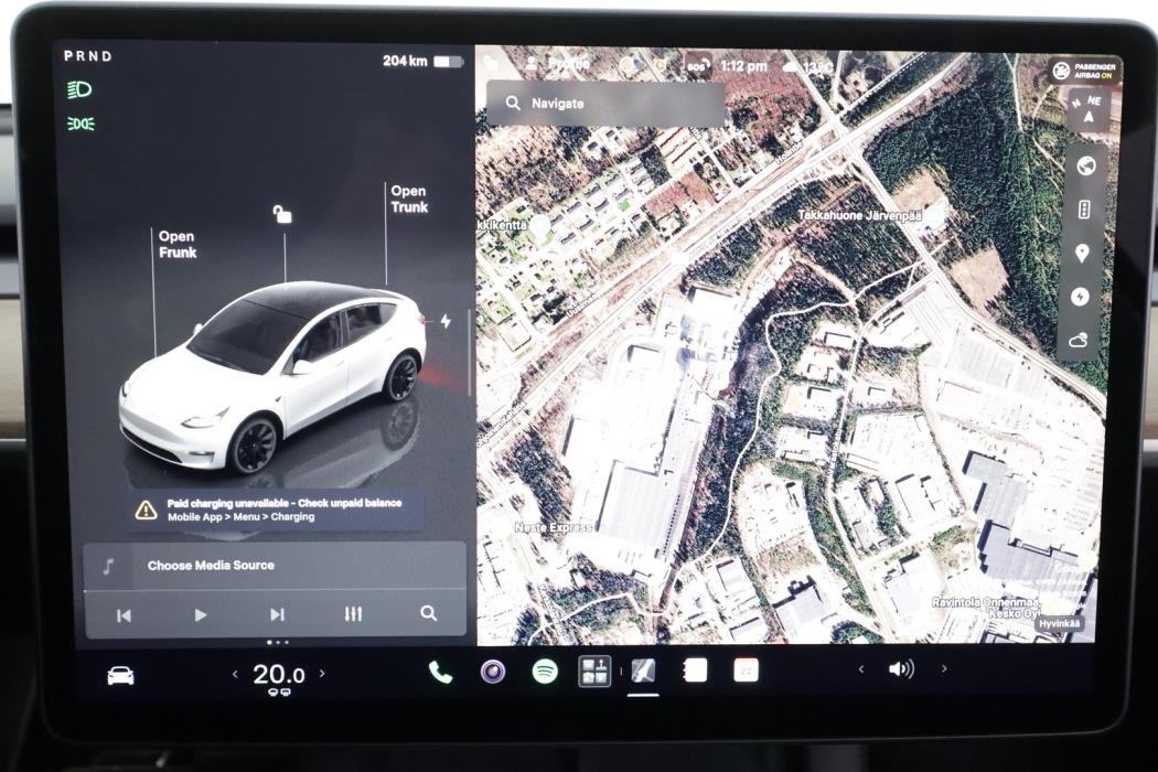 TESLA Model Y 2023