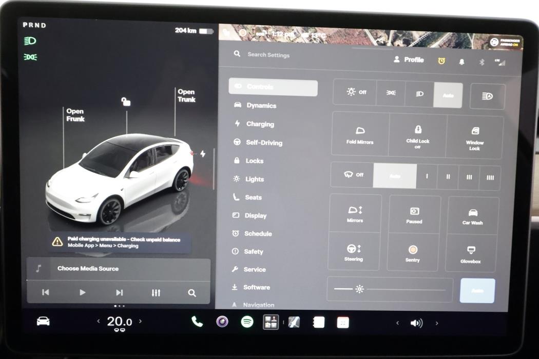 TESLA Model Y 2023