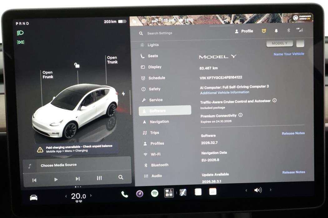 TESLA Model Y 2023
