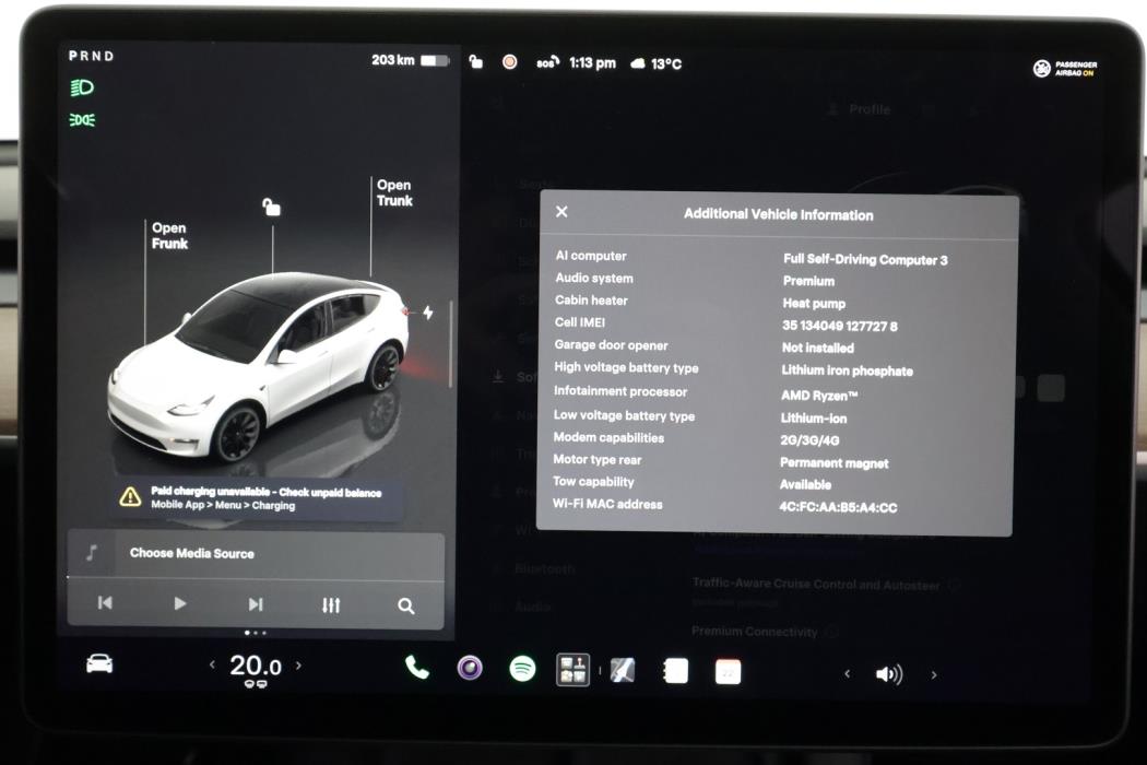TESLA Model Y 2023