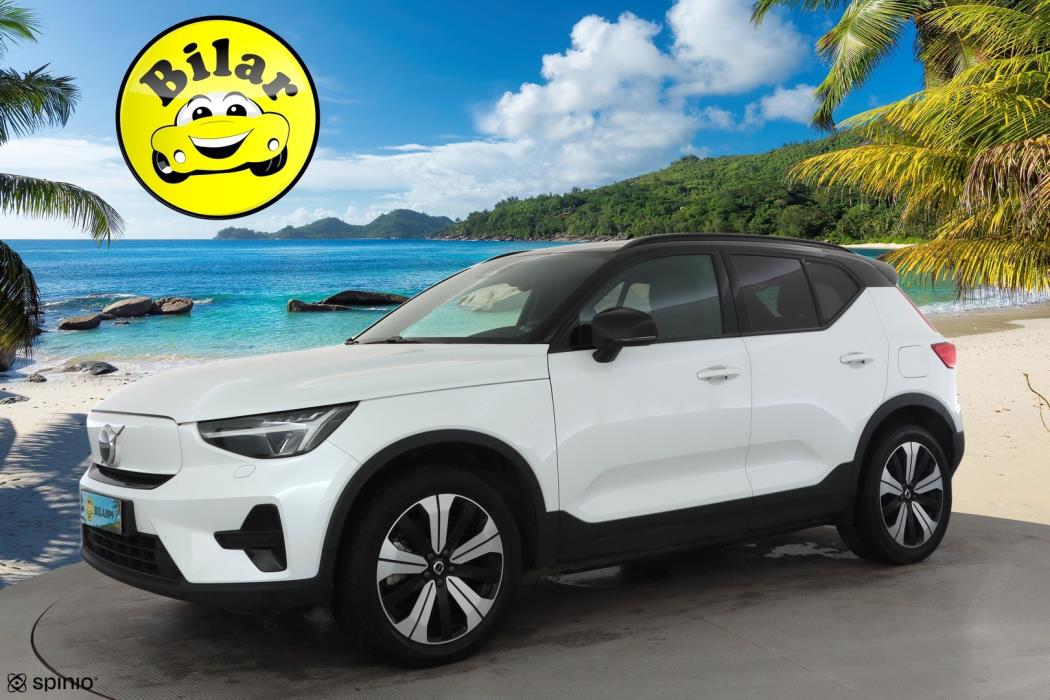 VOLVO XC40 2024