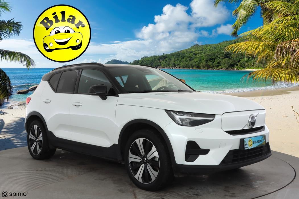 VOLVO XC40 2024