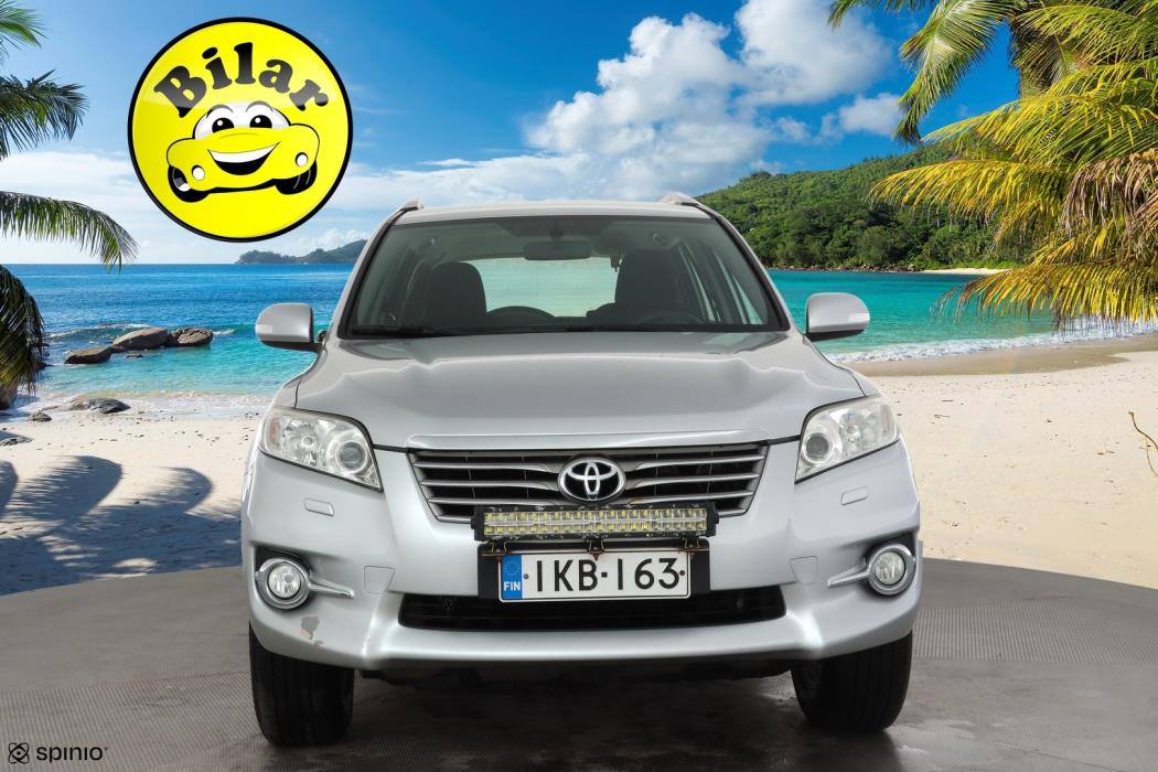 TOYOTA RAV4 2011