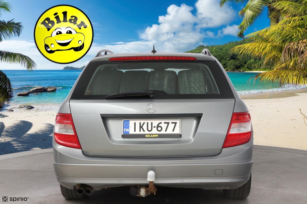 MERCEDES-BENZ C 2010