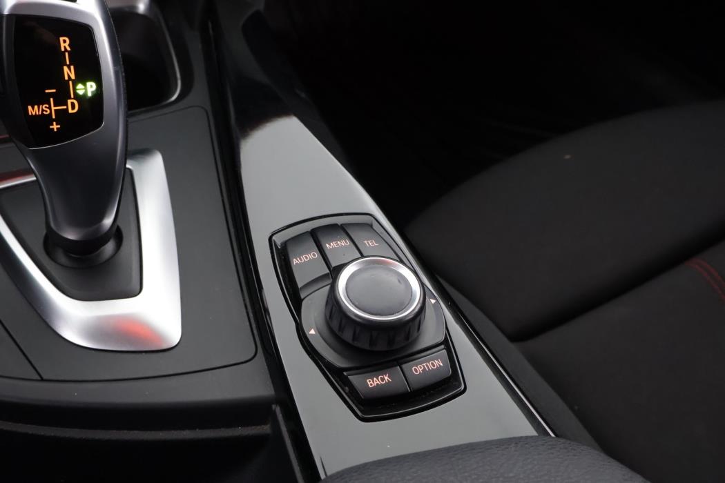BMW 320 2015