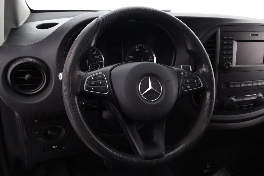 MERCEDES-BENZ Vito 2016
