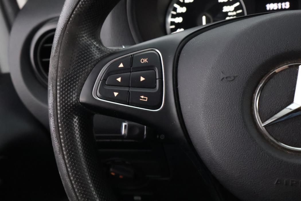 MERCEDES-BENZ Vito 2016