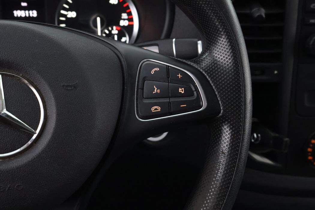 MERCEDES-BENZ Vito 2016